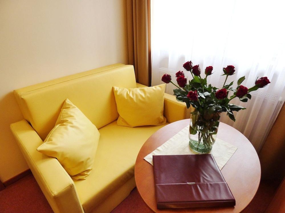 Aparthotel Adler Krakow Luaran gambar